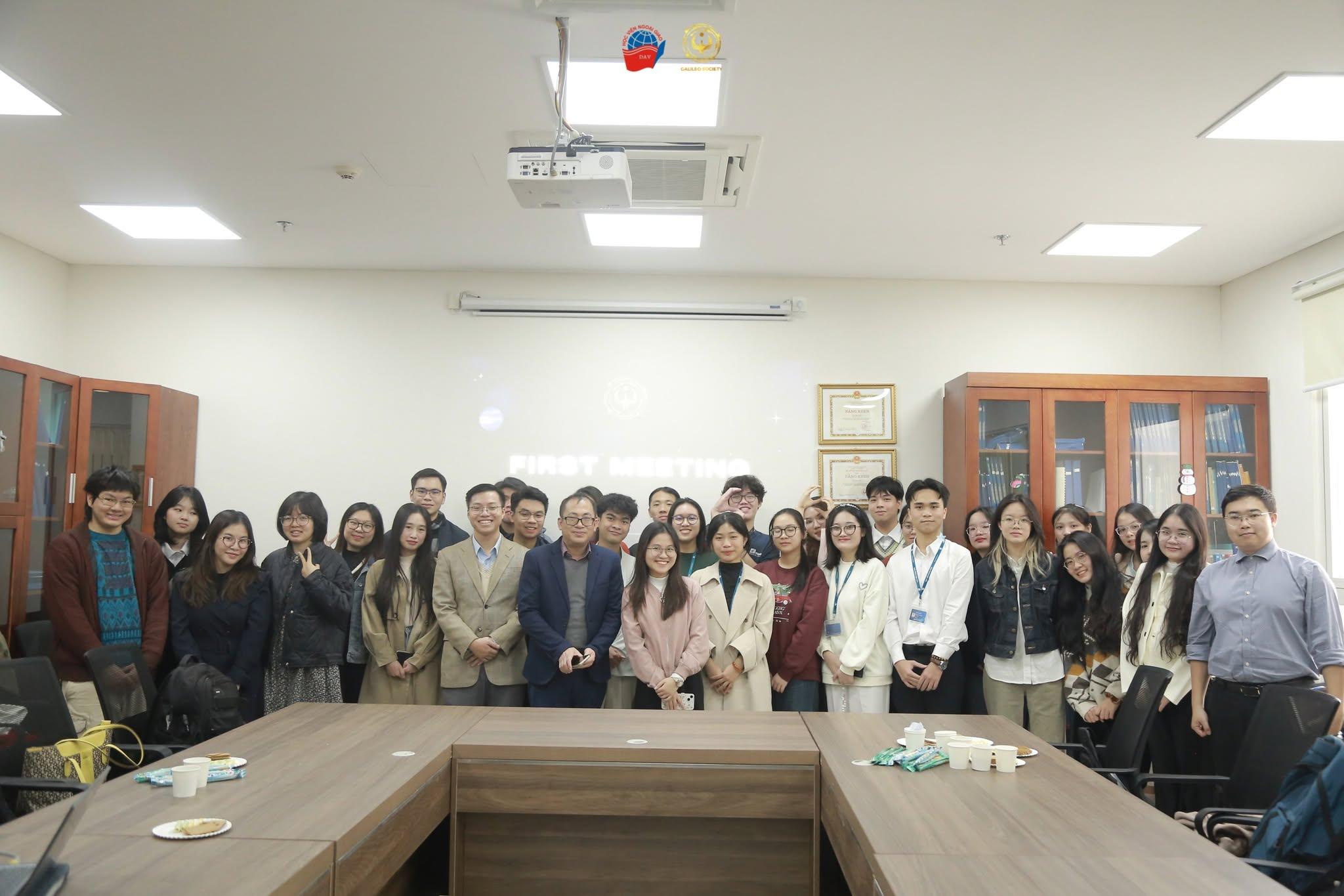 FIRST MEETING GALILEO SOCIETY NHIỆM KỲ 2024 - 2025: KHỞI ĐỘNG HÀNH TRÌNH MỚI